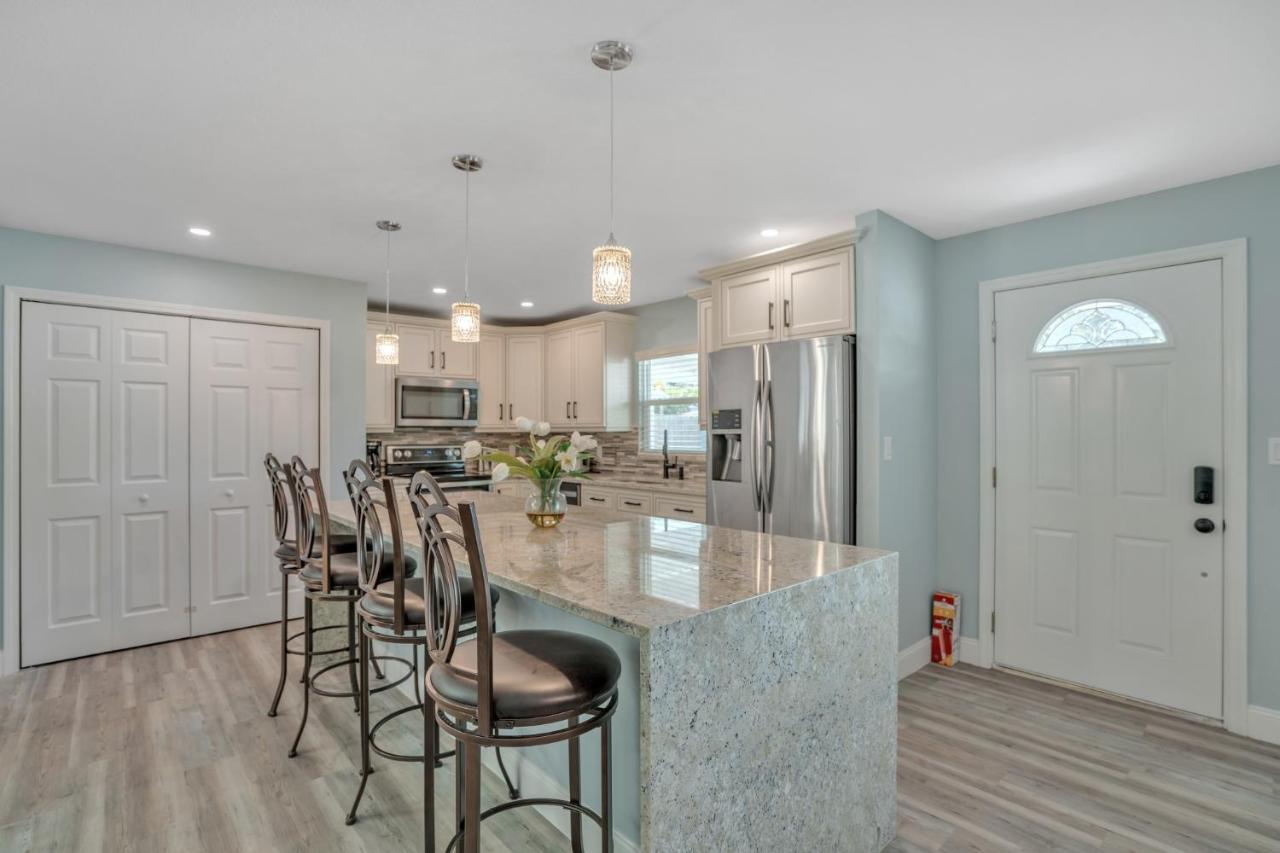 Private Cozy Sarasota Home Home Bagian luar foto