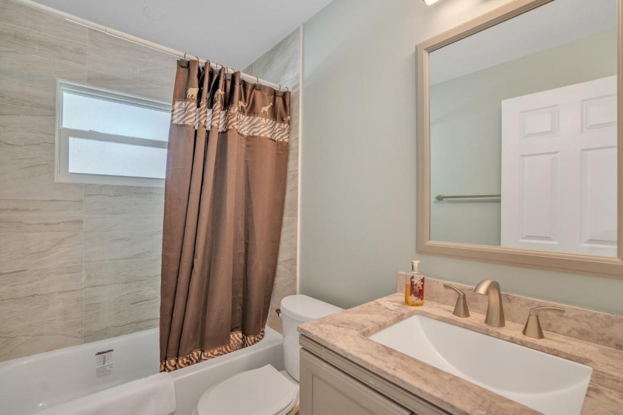 Private Cozy Sarasota Home Home Bagian luar foto